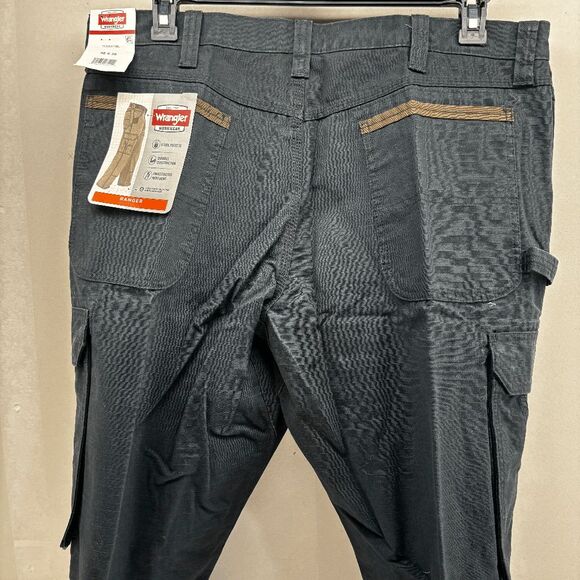 NEW Wrangler Ranger Workwear Size 38x30 Relaxed Fit Mens Pants Black Cotton - Picture 5 of 10